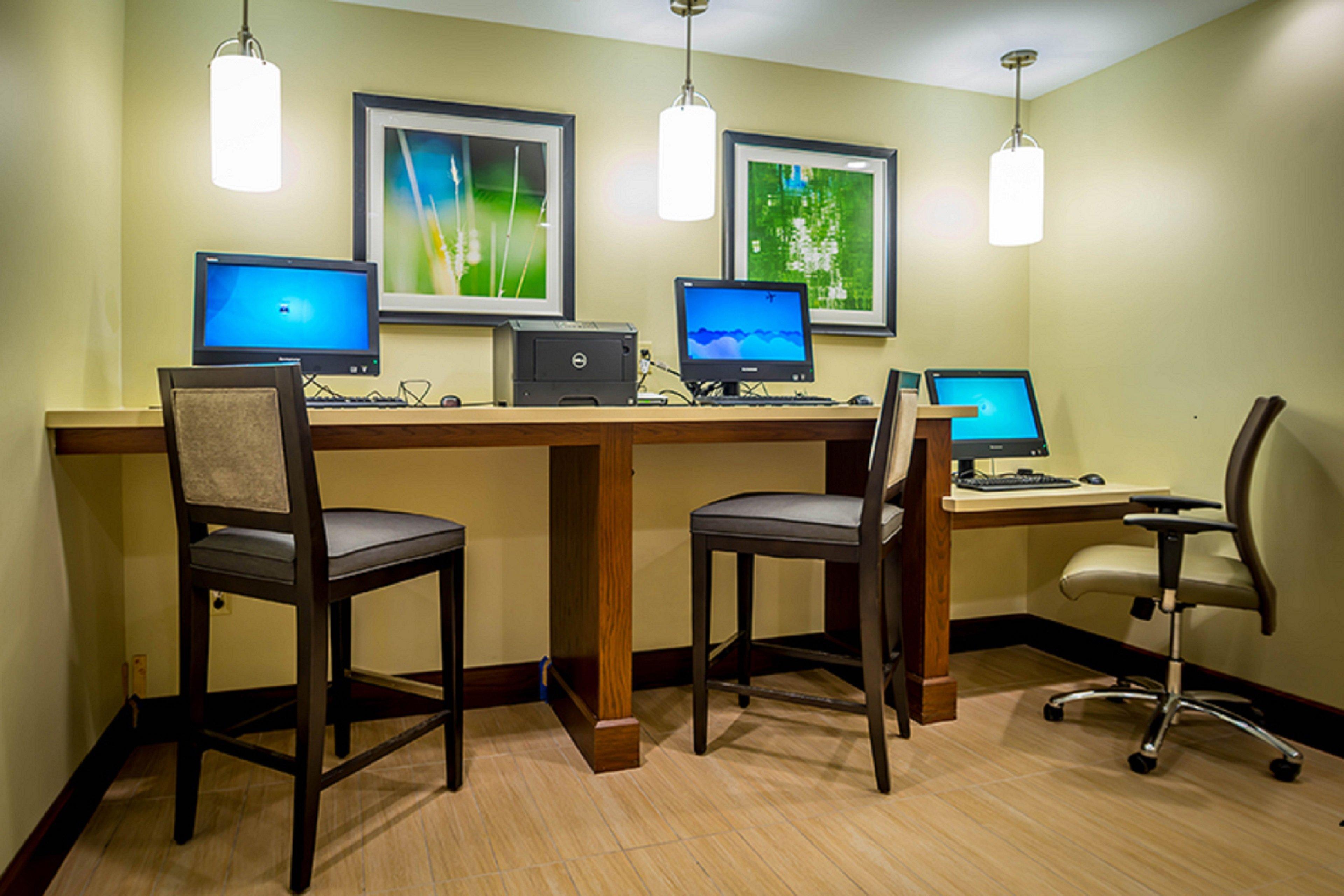 Staybridge Suites Dearborn By Ihg Extérieur photo